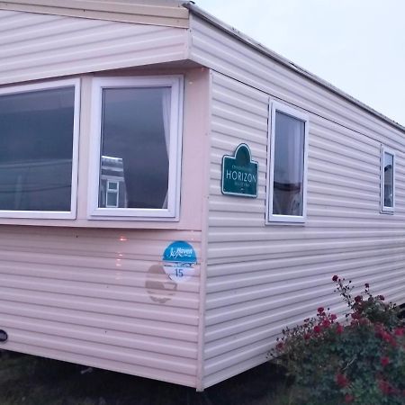 Seascape - Blue Dolphin Holiday Park Gristhorpe 외부 사진